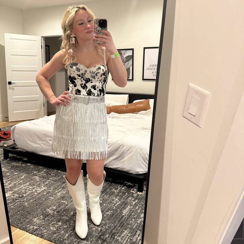 White fringe sparkle skirt